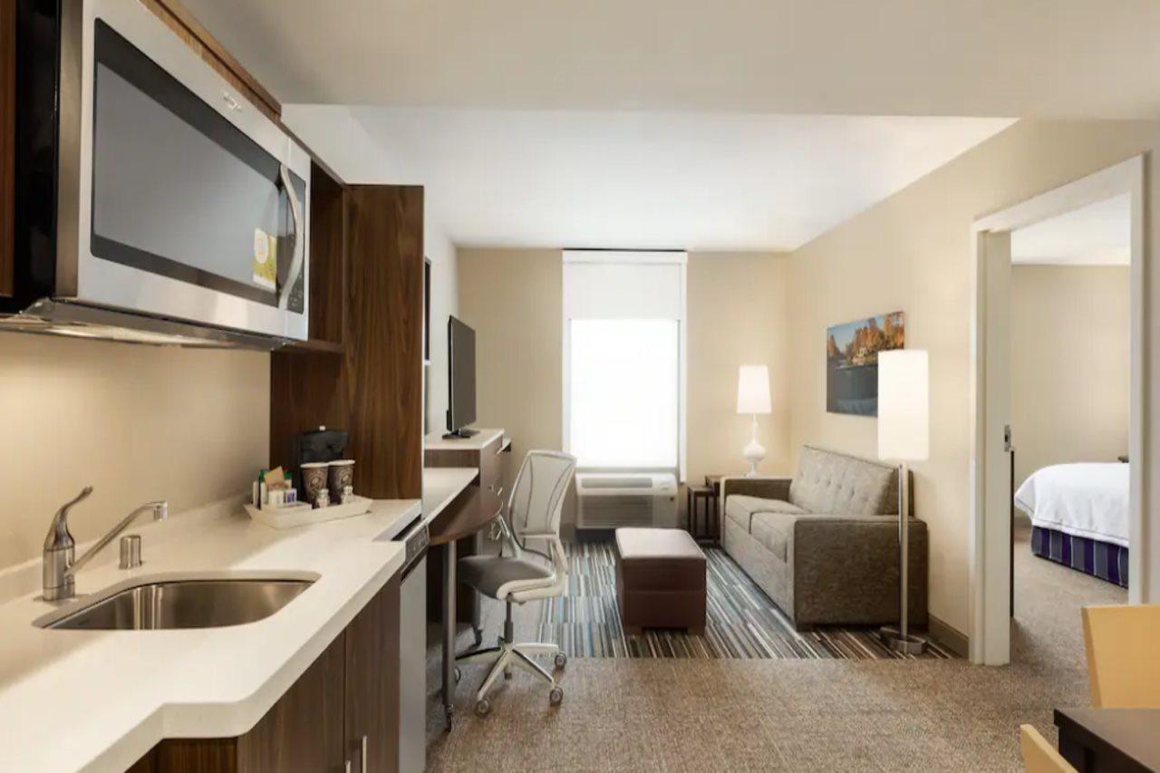 Home2 Suites By Hilton Menomonee Falls Milwaukee Exterior photo